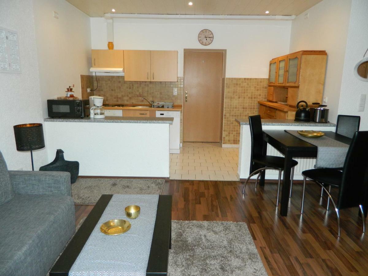 Unter Den Linden Apartman Halbe Kültér fotó